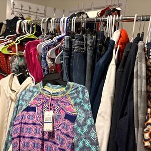 Women’s Size Large Clothes Special 5 items $25
